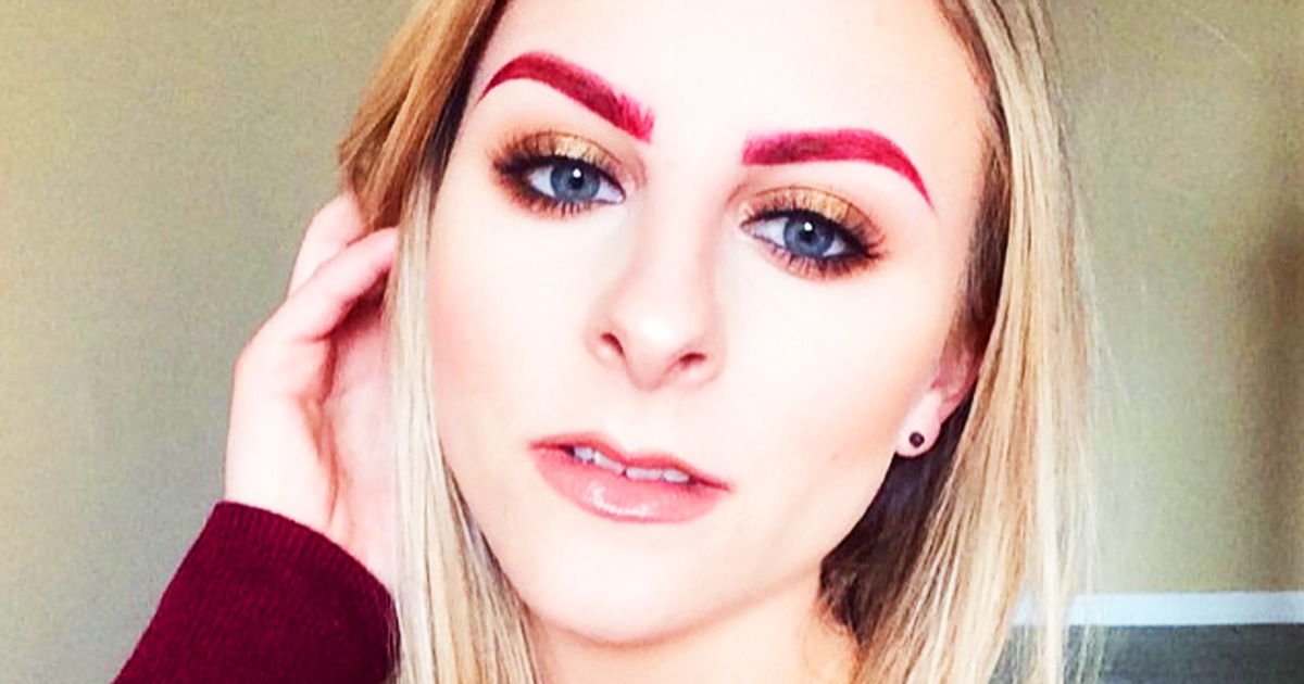 Les sourcils bicolores? Ces sourcils colorés ont conquis Instagram!